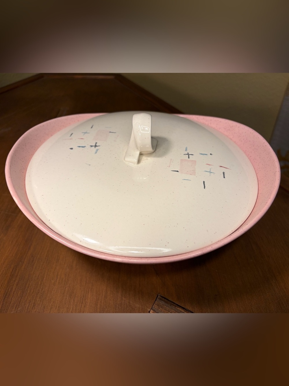 Metlox Vernonware Tickled Pink Covered Casserole Dish w/Lid Vintage Atomic MCM
